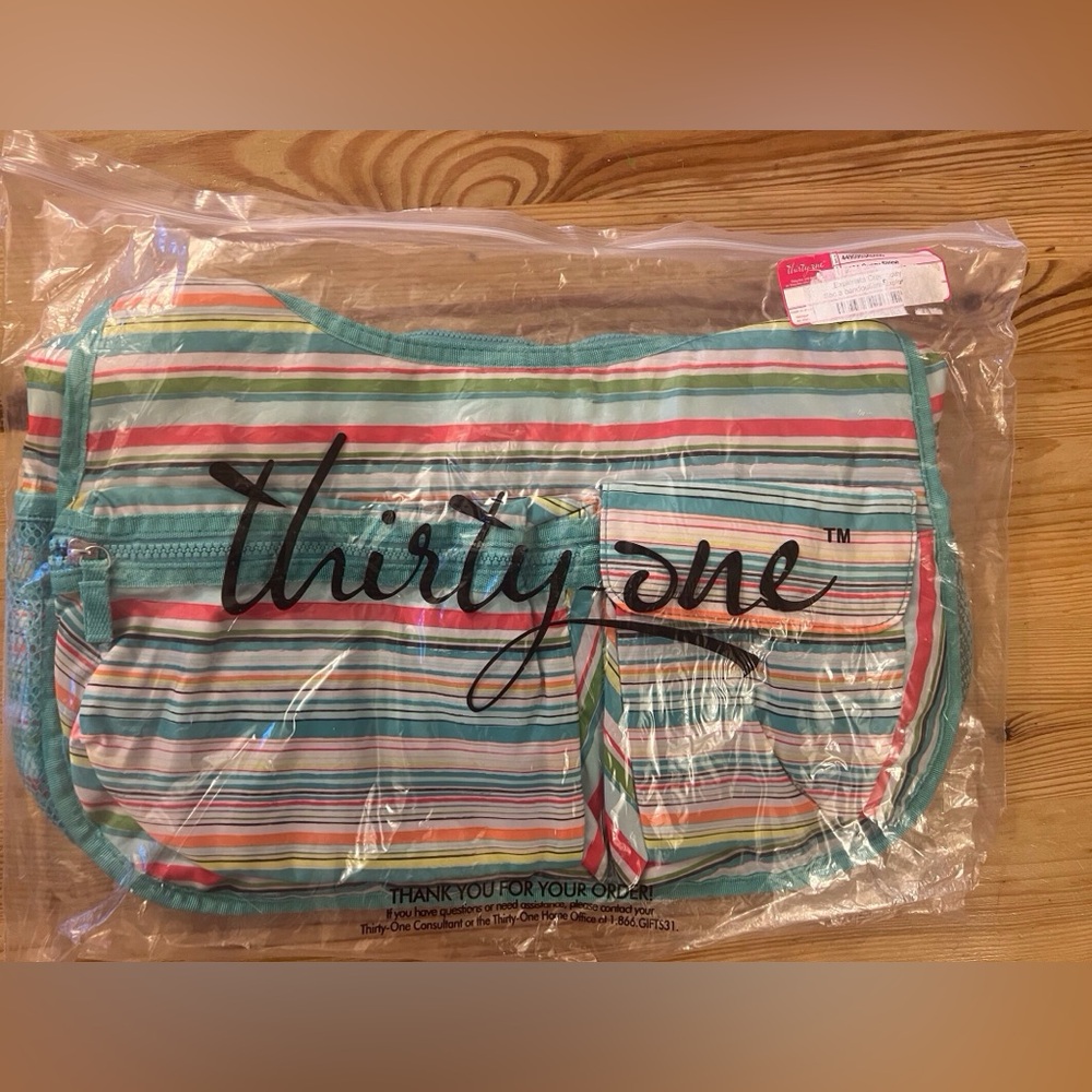 NEW Thirty-One Explorista Crossbody Shoulder Sling Adjustable Bag - Sunny Stripe